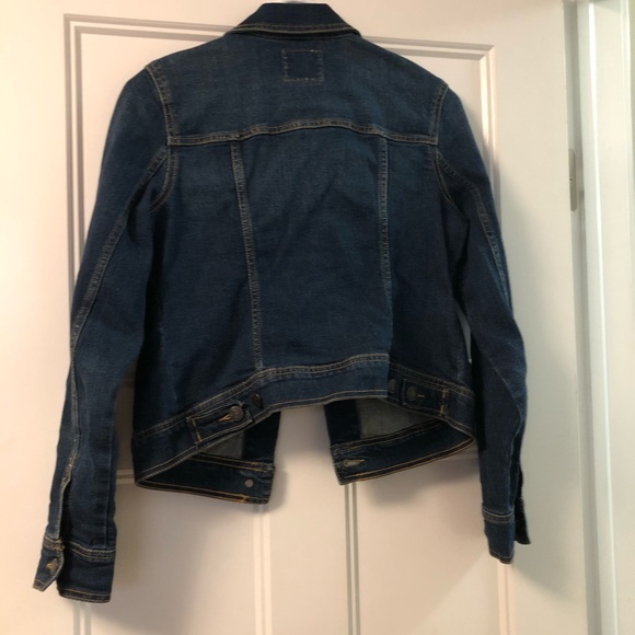 Simple Denim Jacket - Picture 2 of 3